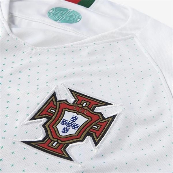 Camiseta Camisa Nike Selecao Portugal Portuguesa I E Ii 2018 Torcedor Home Away Casa Visitante Cristiano Ronaldo Quaresma Coentrao Eder J Moutinho Andre Gomes Nani Carvalho Tudo Em Eletronicos Smartphones Celulares Audio Smartbands